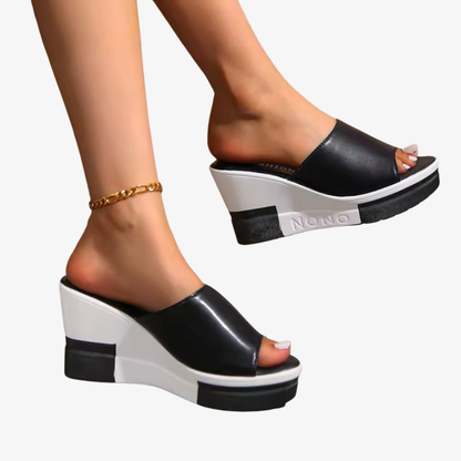 Héloïse Ultra Comfortable Wedge Sandals